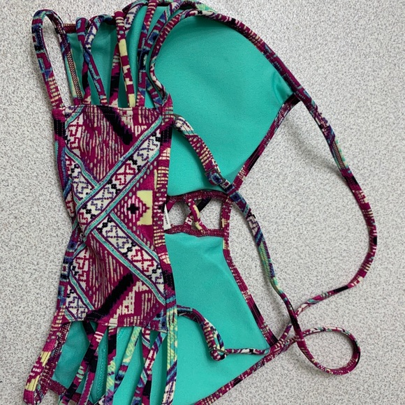 Swimsuit top! - Picture 2 of 2